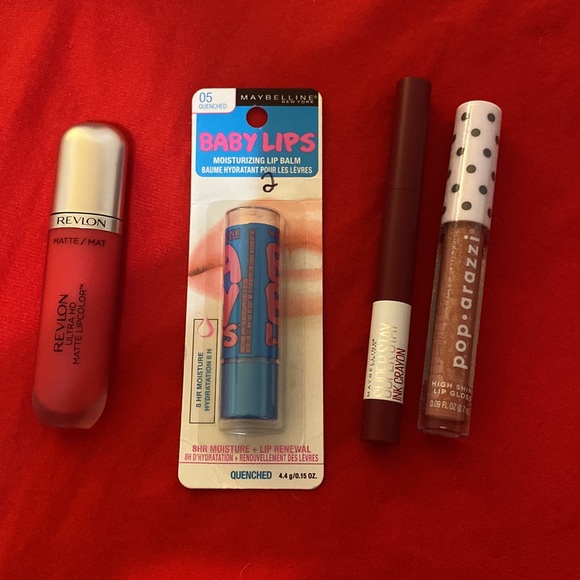 Makeup Bundle - Picture 8 of 9